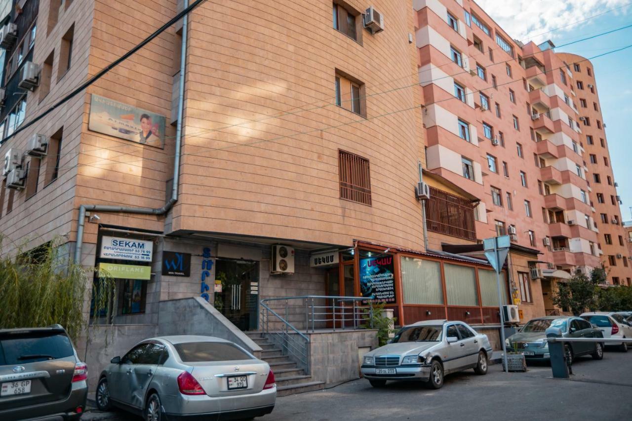 Stay Inn Apartments At Yekmalyan Street Yerevan Exterior photo
